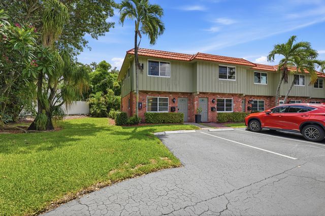 47 NE 20th Court 1H, Wilton Manors, FL 33305