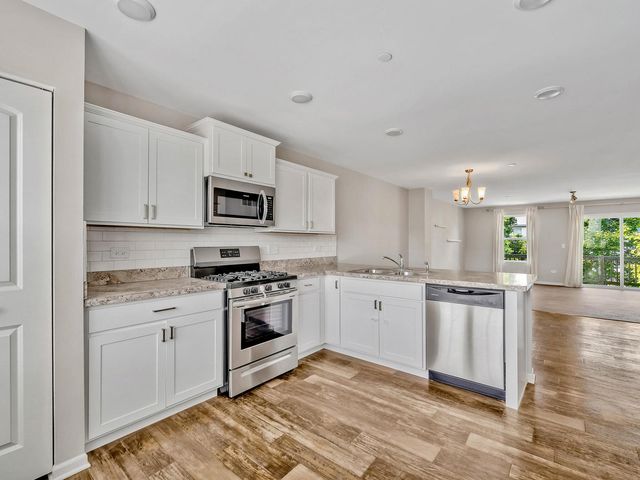 1464 Lakeridge Court 1464, Mundelein, IL 60060