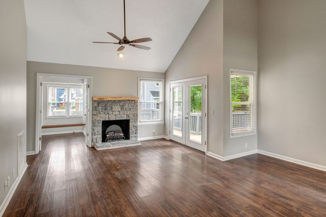 125 Agee Cir, E, Hendersonville, TN 37075