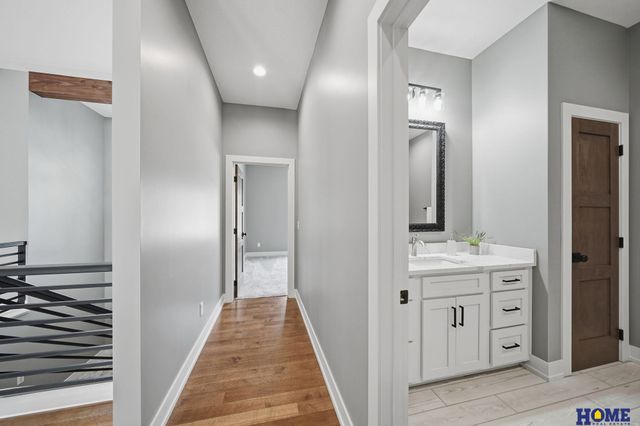 6326 Carveth Court, Lincoln, NE 68516