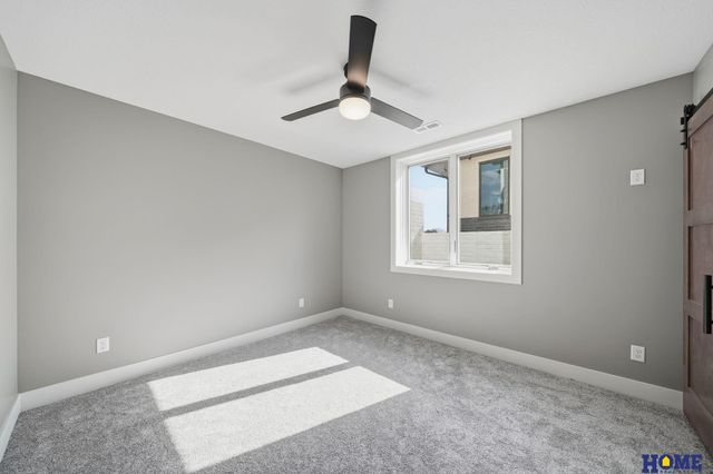 6326 Carveth Court, Lincoln, NE 68516