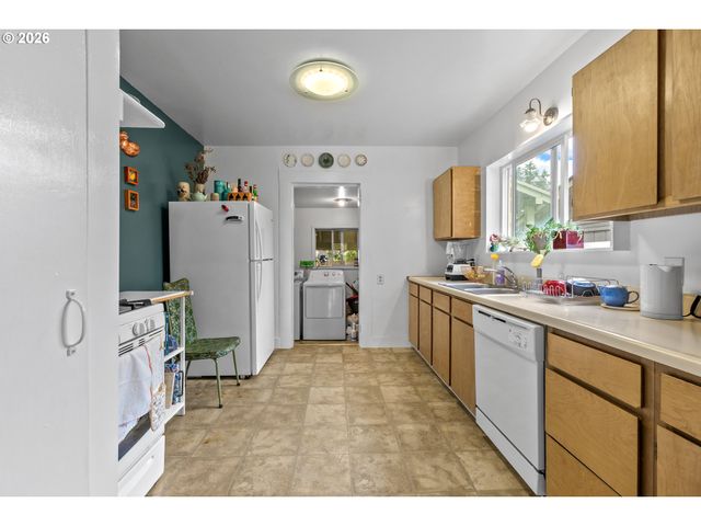6557 Se 67TH Ave, Portland, OR 97206