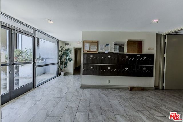 7640 Oso Avenue 217, Winnetka, CA 91306