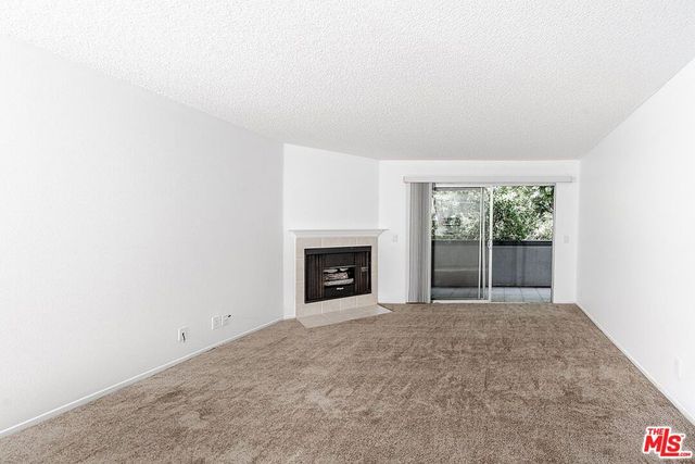 7640 Oso Avenue 217, Winnetka, CA 91306