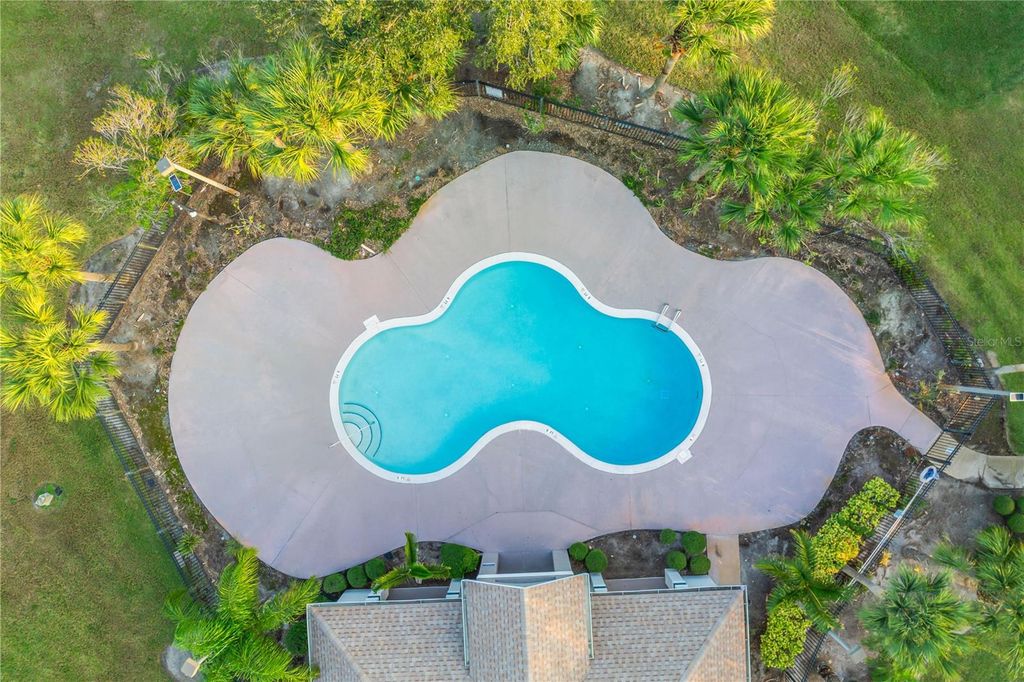 Image 31 of property listing at 14557 LAGUNA BEACH CIRCLE, Orlando, FL 32824