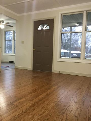 630 213th Street, Dyer, IN 46311