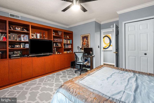 8204 CENTENNIAL STA, Warminster, PA 18974