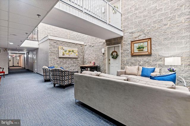 8204 CENTENNIAL STA, Warminster, PA 18974