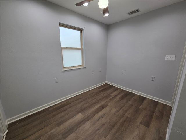 484 County Road 1206, Savoy, TX 75479