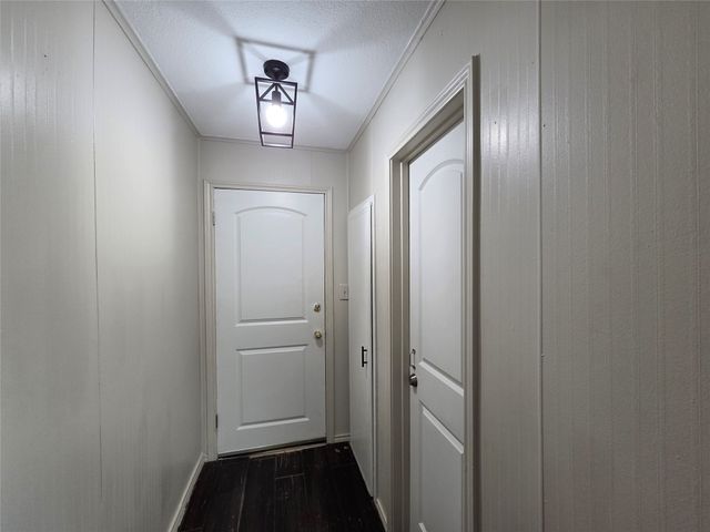 484 County Road 1206, Savoy, TX 75479