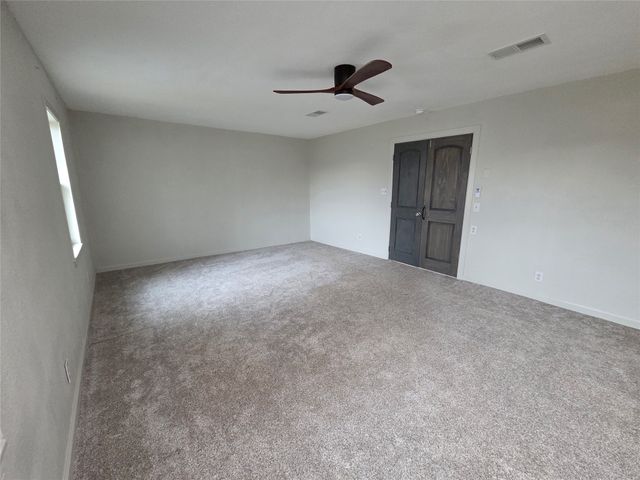 484 County Road 1206, Savoy, TX 75479