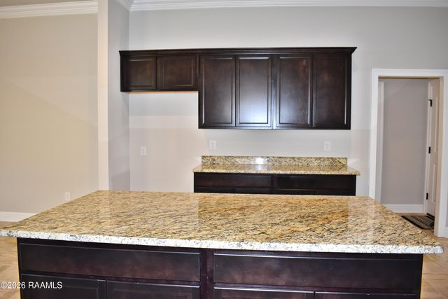 421 Berg Court, Youngsville, LA 70592