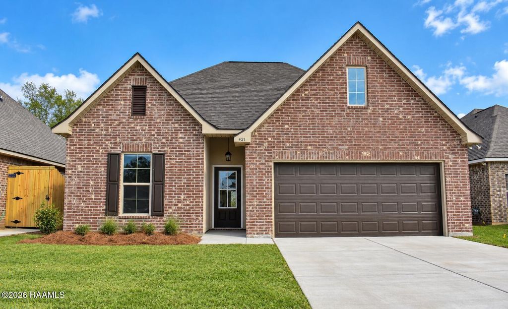 421 Berg Court, Youngsville, LA 70592