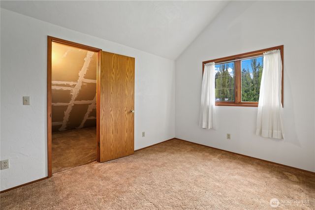 141 E Deer Creek Road, Shelton, WA 98584