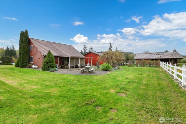 141 E Deer Creek Road, Shelton, WA 98584
