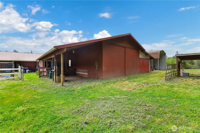 141 E Deer Creek Road, Shelton, WA 98584