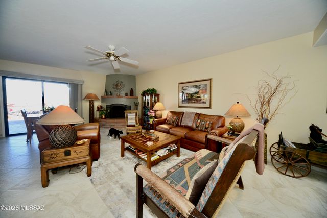 3911 Via Del Tordo, Green Valley, AZ 85622