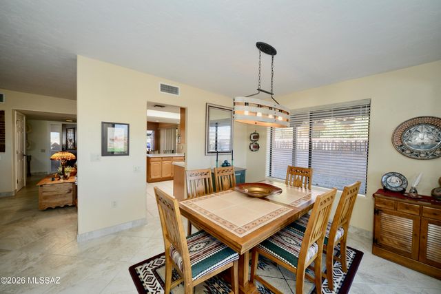 3911 Via Del Tordo, Green Valley, AZ 85622