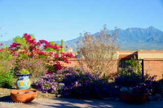 3911 Via Del Tordo, Green Valley, AZ 85622