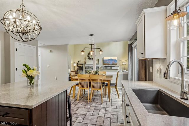 10392 Andover Drive, Twinsburg, OH 44087