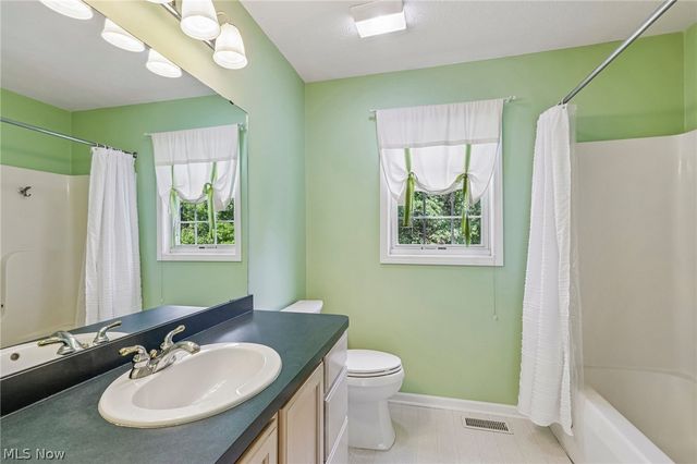 10392 Andover Drive, Twinsburg, OH 44087