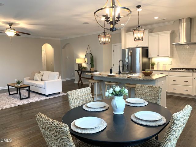 549 Kings Glen Way, Wake Forest, NC 27587