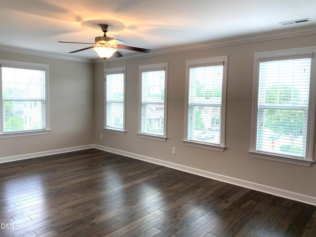 549 Kings Glen Way, Wake Forest, NC 27587