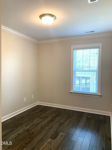 549 Kings Glen Way, Wake Forest, NC 27587