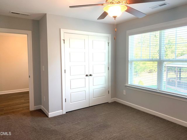 549 Kings Glen Way, Wake Forest, NC 27587