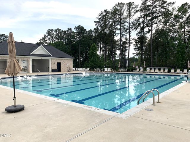 549 Kings Glen Way, Wake Forest, NC 27587