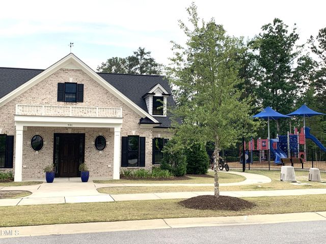 549 Kings Glen Way, Wake Forest, NC 27587