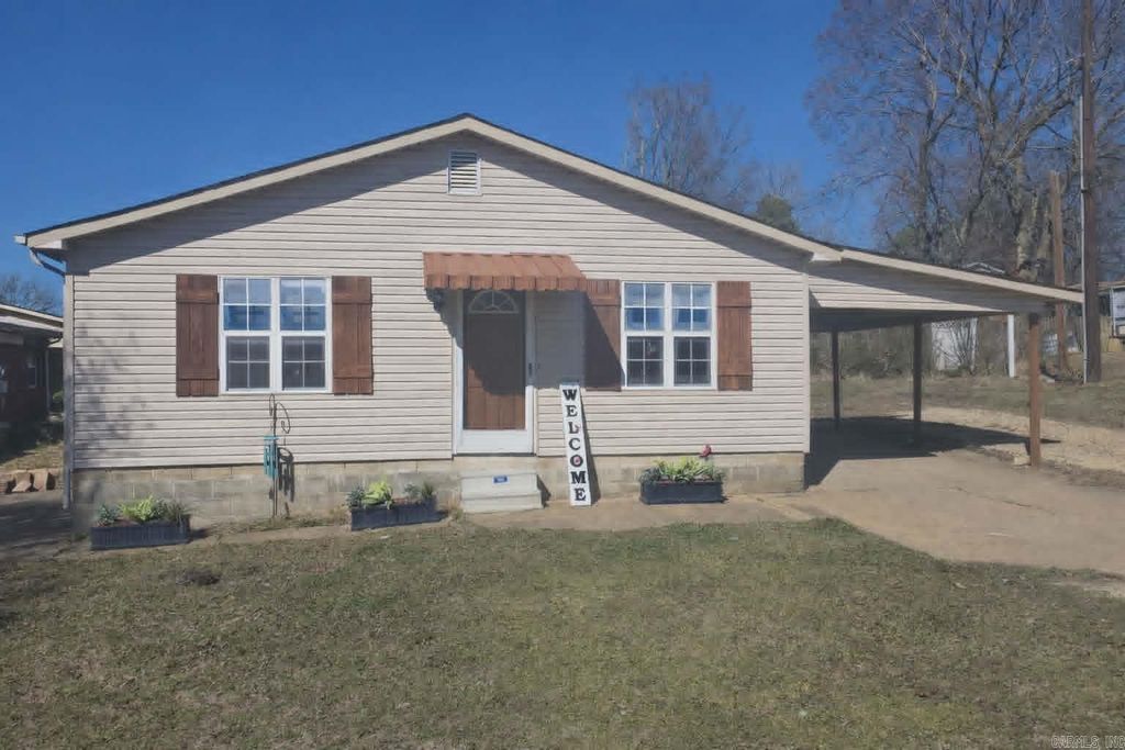 5105 WALCOTT Road, Paragould, AR 72450