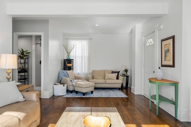 17 Orchard Street, Salem, MA 01970