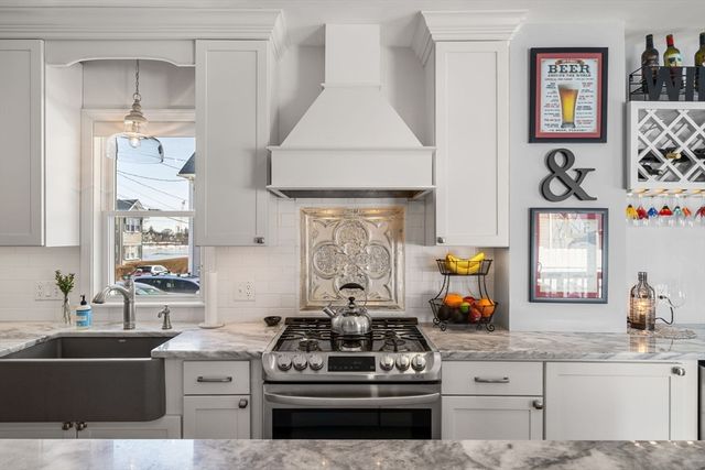 17 Orchard Street, Salem, MA 01970