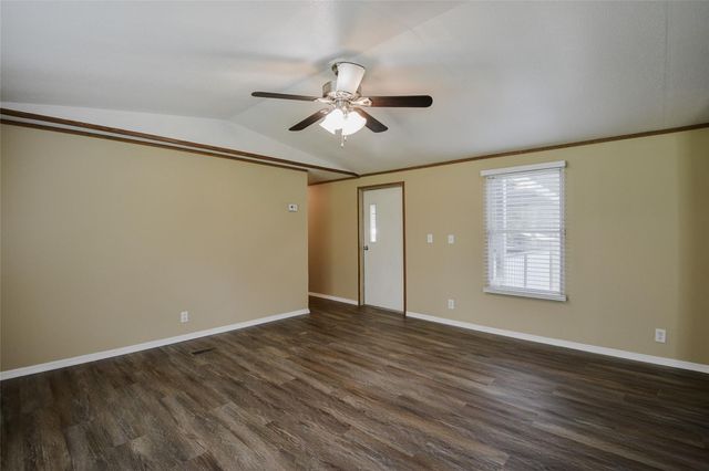 132 Birchwood Drive, Huffman, TX 77336