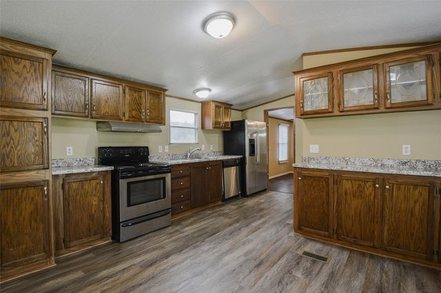 132 Birchwood Drive, Huffman, TX 77336