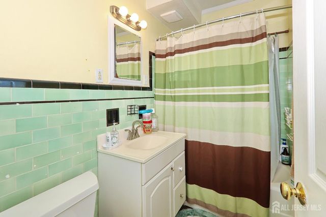 124 Firth Street, South Plainfield, NJ 07080