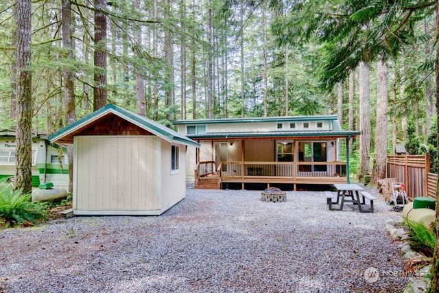 20 1 Goldrush Road, Deming, WA 98244