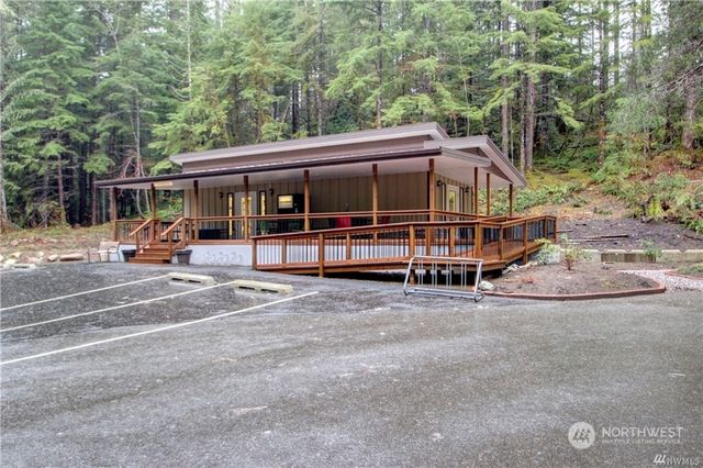 20 1 Goldrush Road, Deming, WA 98244