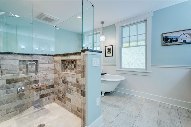 7456 East Main Street, Lima, NY 14485