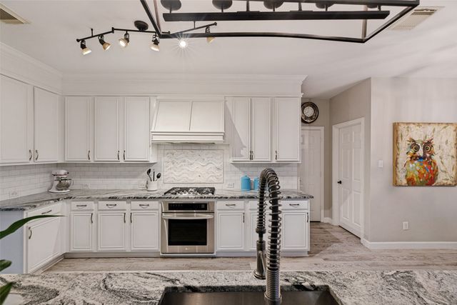 7800 Crazy Horse Drive, Frisco, TX 75036