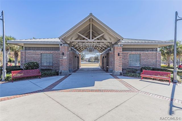 824 S Apopka Avenue, Inverness, FL 34452