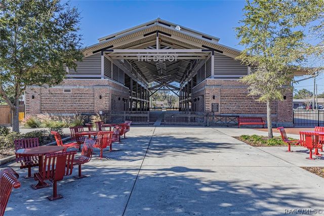 824 S Apopka Avenue, Inverness, FL 34452