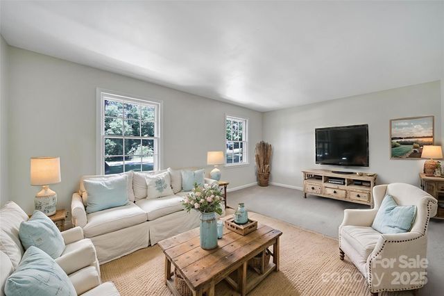 967 Hilldale Drive, Lancaster, SC 29720