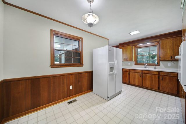 967 Hilldale Drive, Lancaster, SC 29720