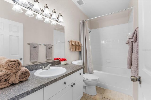 2176 PORTOFINO PLACE 6-2612, Palm Harbor, FL 34683