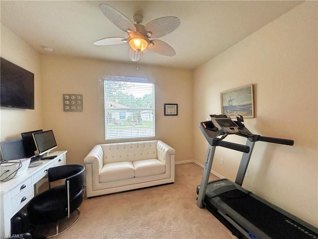 Image 2 of property listing at 2571 Laurentina LN, Cape Coral, FL 33909