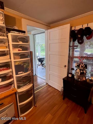 302 W James Street, La Grange, NC 28551