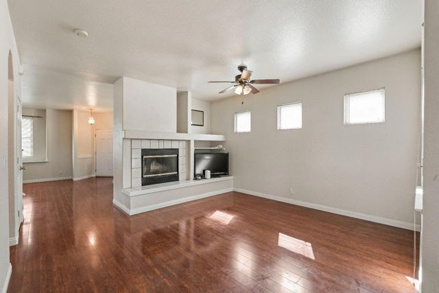 4937 Cherryville Ln, Sacramento, CA 95842