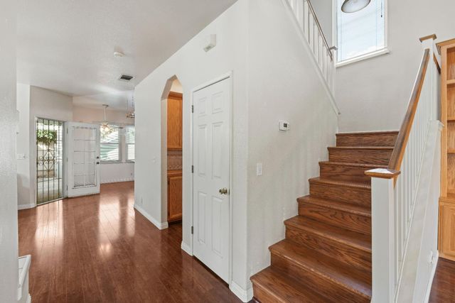 4937 Cherryville Ln, Sacramento, CA 95842